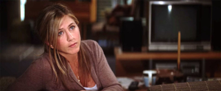 JENNIFER ANISTON (He’s Just Not That Into You)