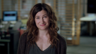 KATHRYN HAHN (Happyish)